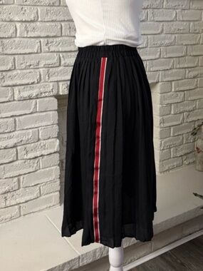 Zara Black Midi Skirt with Red & White Stripe Detail Size Medium